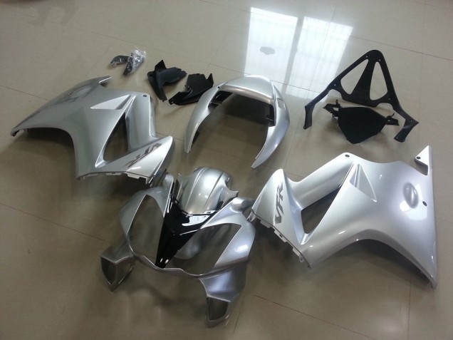 2002-2013 Silver Honda VFR800 Motorcycle Fairings for Sale 2002-2013 Silver Honda VFR800 Motorcycle Fairings for Sale