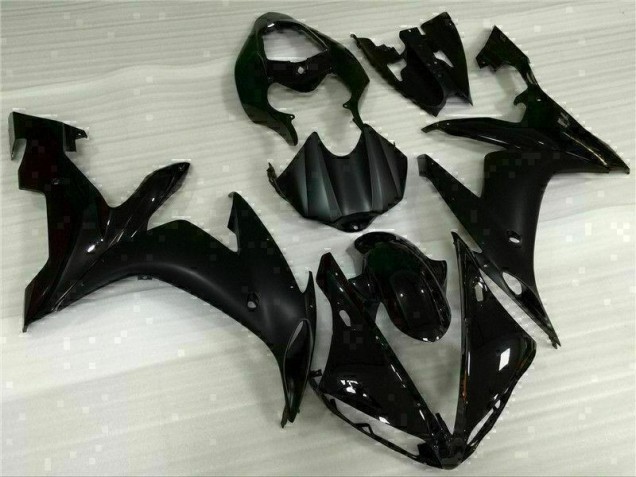 2004-2006 Black Yamaha YZF R1 Replacement Motorcycle Fairings for Sale 2004-2006 Black Yamaha YZF R1 Replacement Motorcycle Fairings for Sale