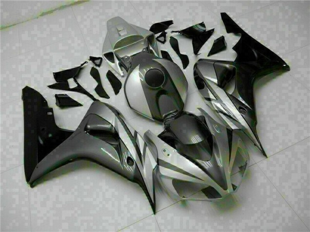 2006-2007 Silver Honda CBR1000RR Motorbike Fairing for Sale 2006-2007 Silver Honda CBR1000RR Motorbike Fairing for Sale