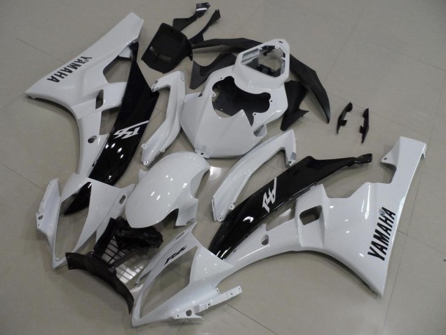 2006-2007 White and Black Yamaha YZF R6 Replacement Motorcycle Fairings for Sale 2006-2007 White and Black Yamaha YZF R6 Replacement Motorcycle Fairings for Sale