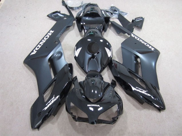 2004-2005 Black Honda CBR1000RR Bike Fairing for Sale 2004-2005 Black Honda CBR1000RR Bike Fairing for Sale
